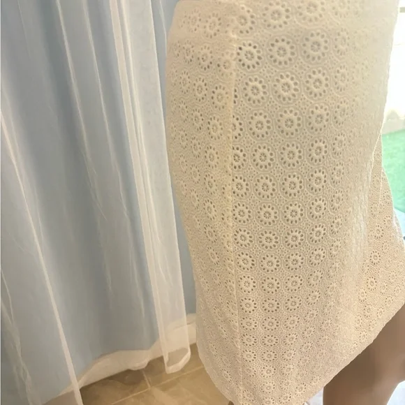 Cache - Picture 2 of 7